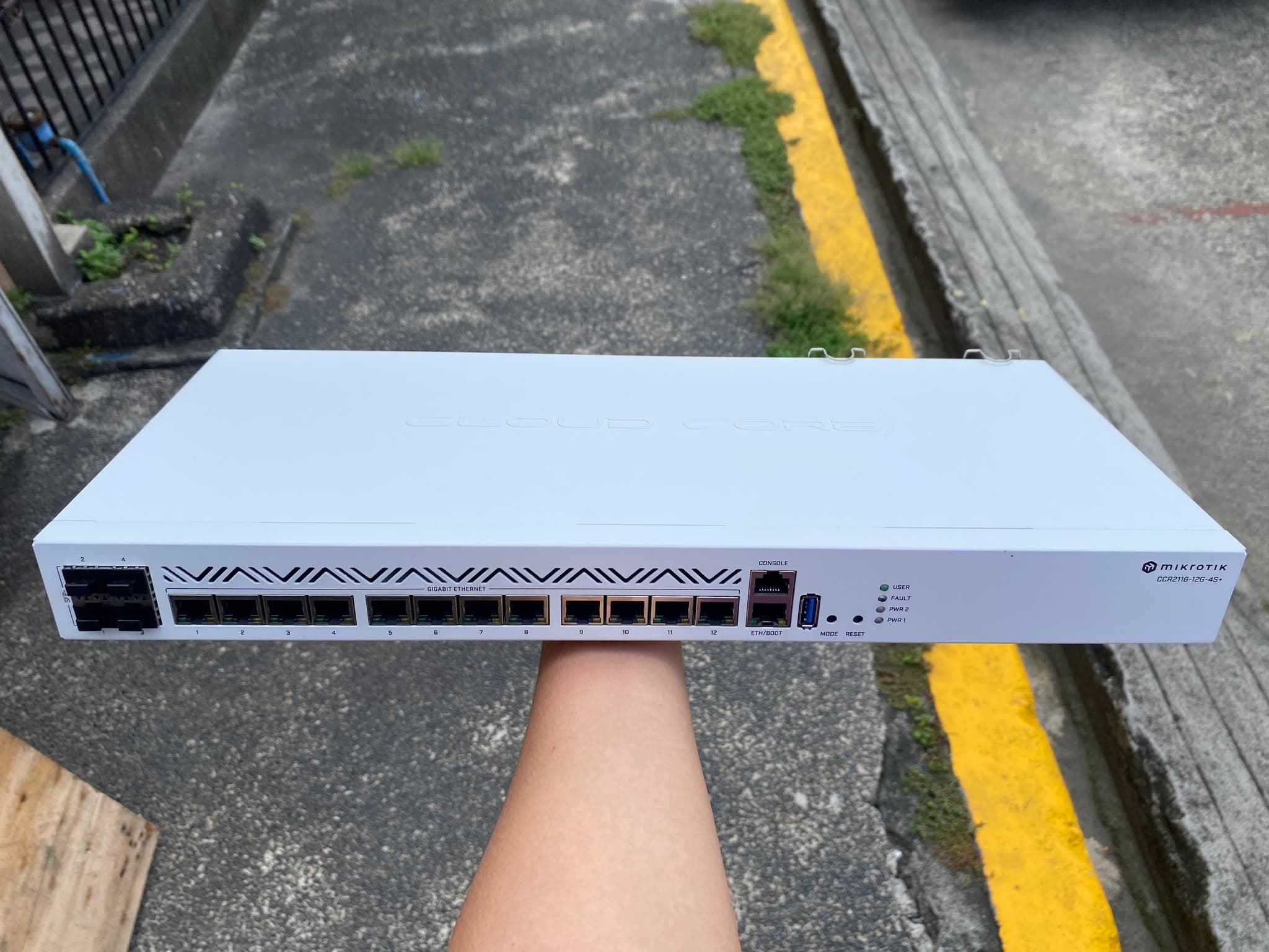 Mikrotik CCR 2116