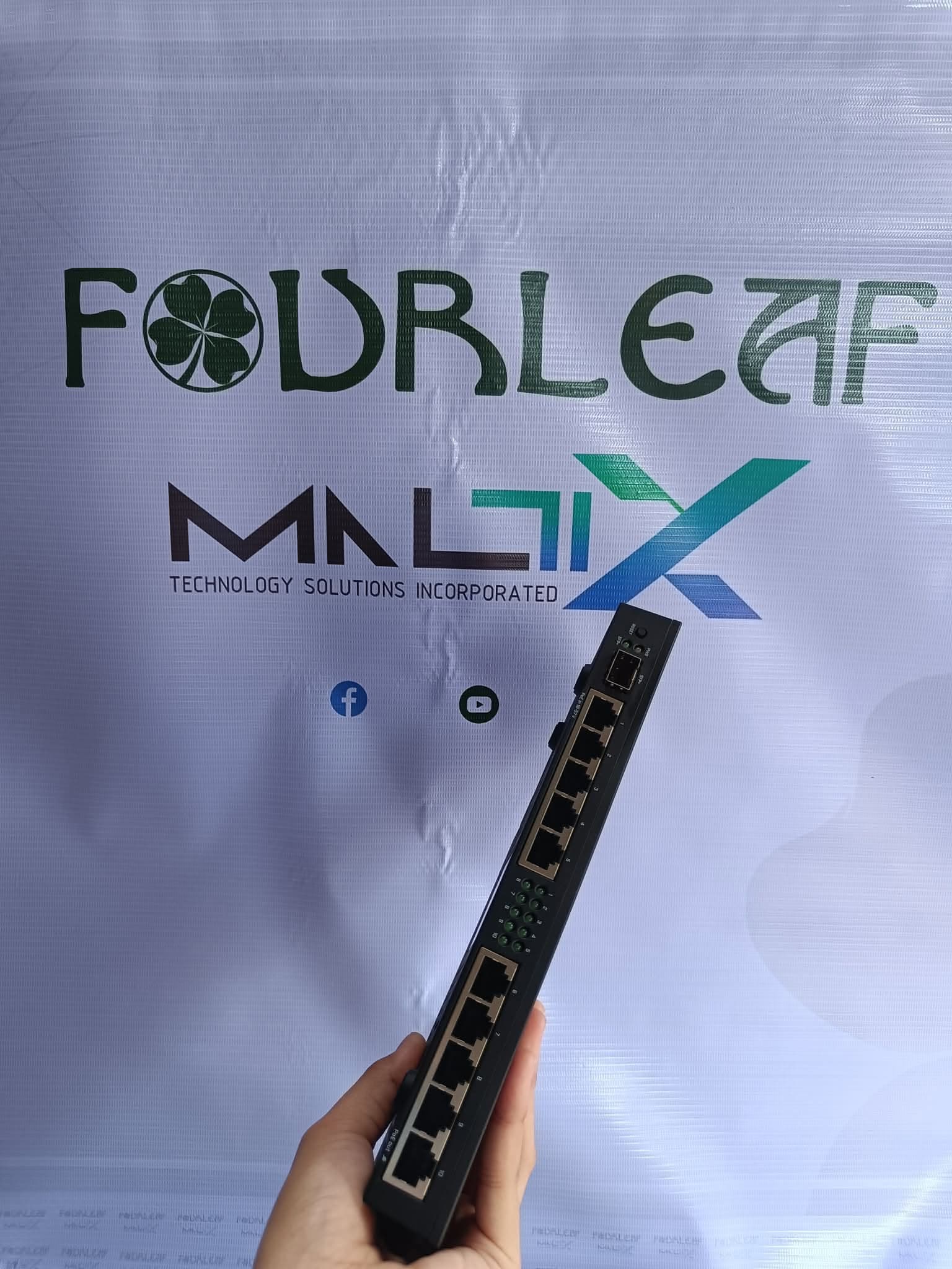 MikroTik RB 4011
