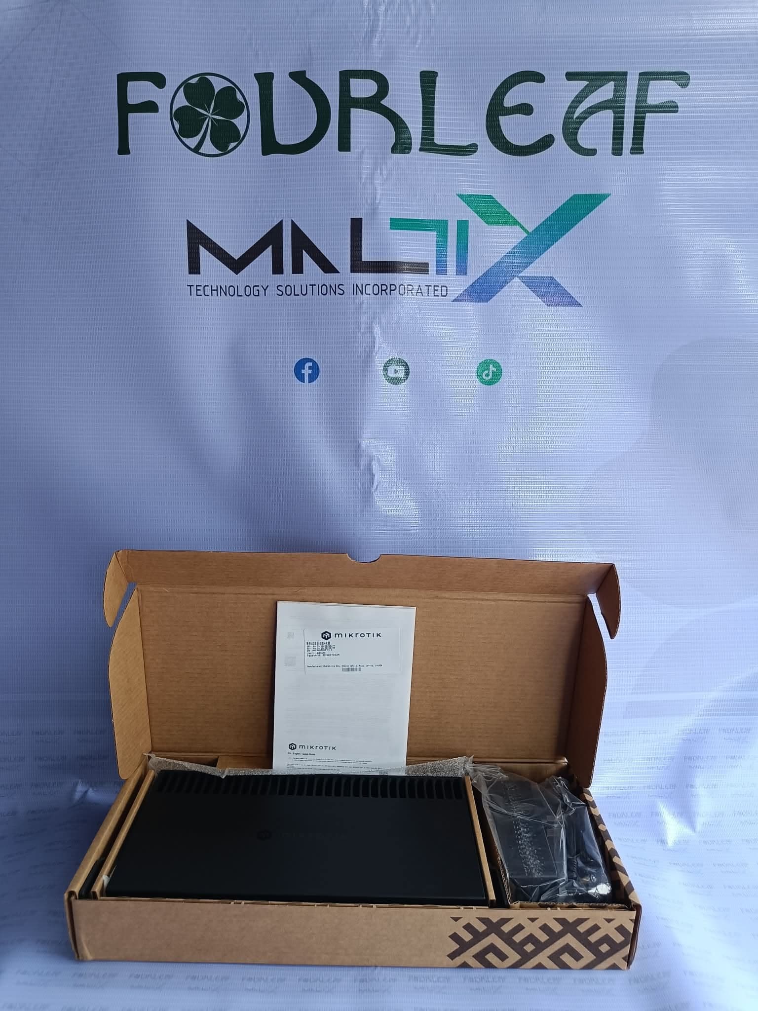 MikroTik RB 4011