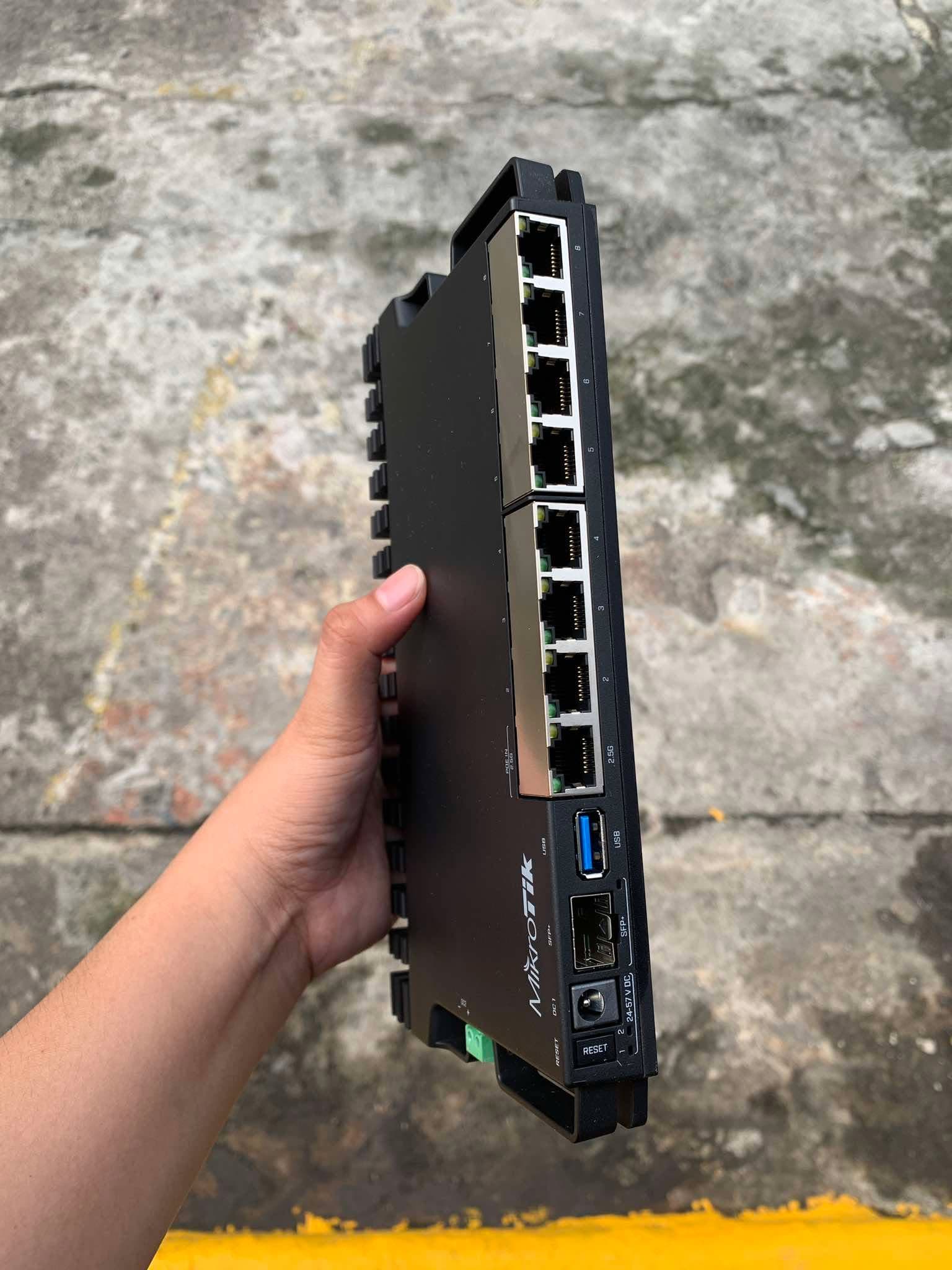 MikroTik RB 5009
