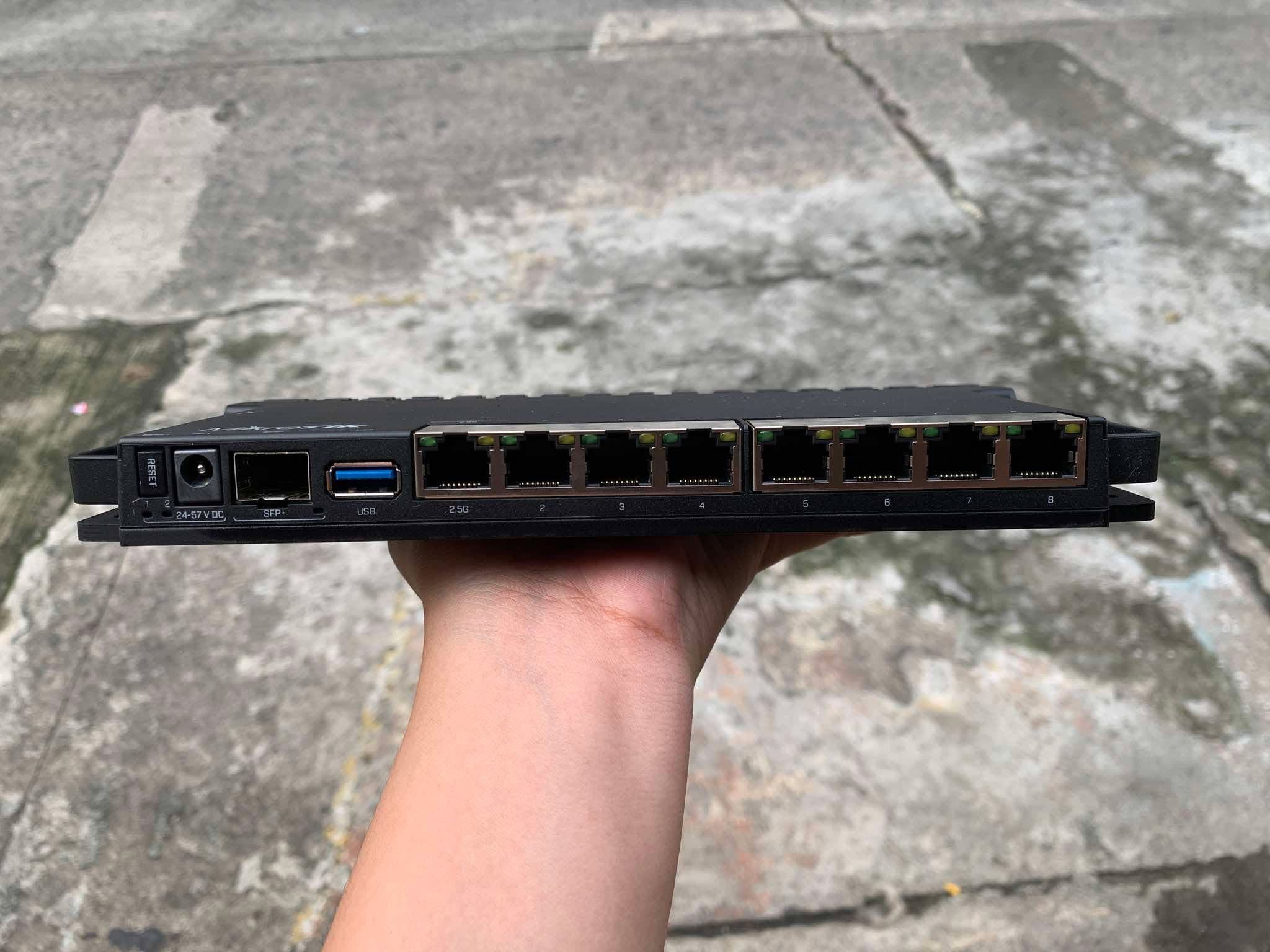 MikroTik RB 5009