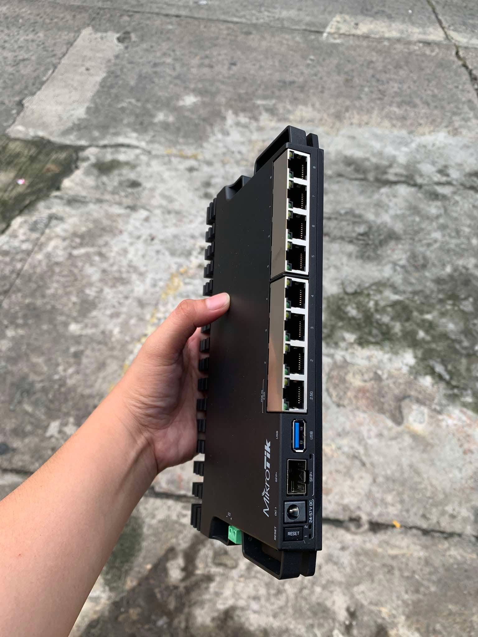 MikroTik RB 5009